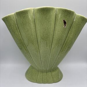Large MCM Vintage Red Wing USA Pottery 416 Gladiola Fan Vase Green